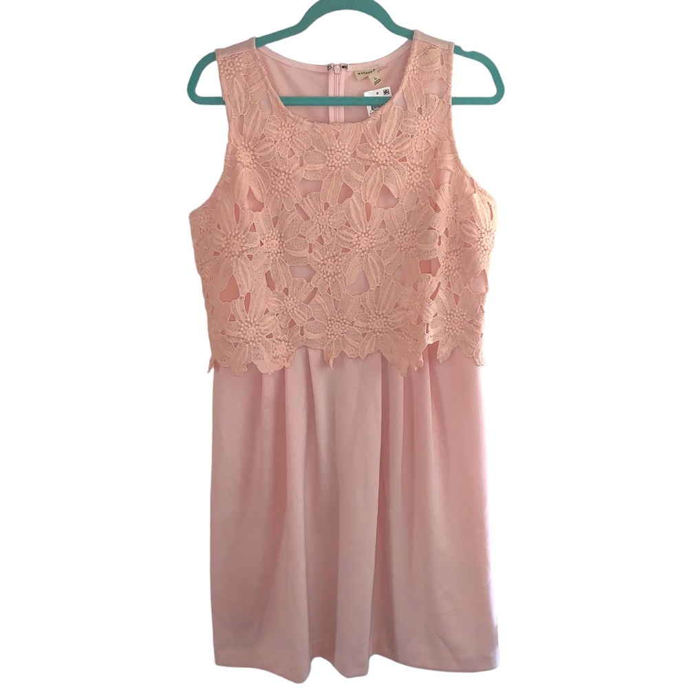 Maison Jules Soft Petal Dress with Flower Lace Blush Women’s Size Large NWT